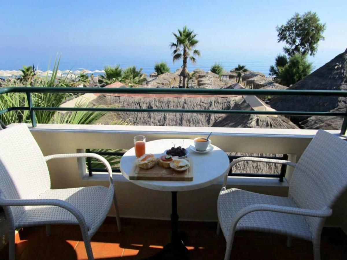 Panos Beach Hotel Platanés Exteriör bild